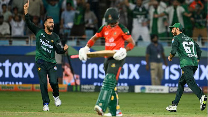 বাংলাদেশের পাশে দাঁড়াতেই ভারতের বিপক্ষে ম্যাচ বর্জন