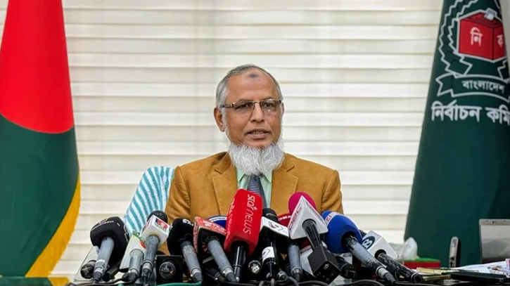 আদালতের নির্দেশ পেলে ভোট পুনর্গণনা আদালতের নির্দেশ পেলে ভোট পুনর্গণনা