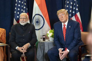 ভারতের ওপর ৩২ শতাংশ শুল্ক কমালেন ডোনাল্ড ট্রাম্প