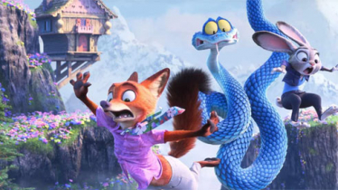 বিদায়ি বছরে আয়ের শীর্ষে যে ১০ সিনেমা