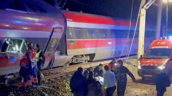 স্পেনে ভয়াবহ ট্রেন দুর্ঘটনায় নিহত ২১